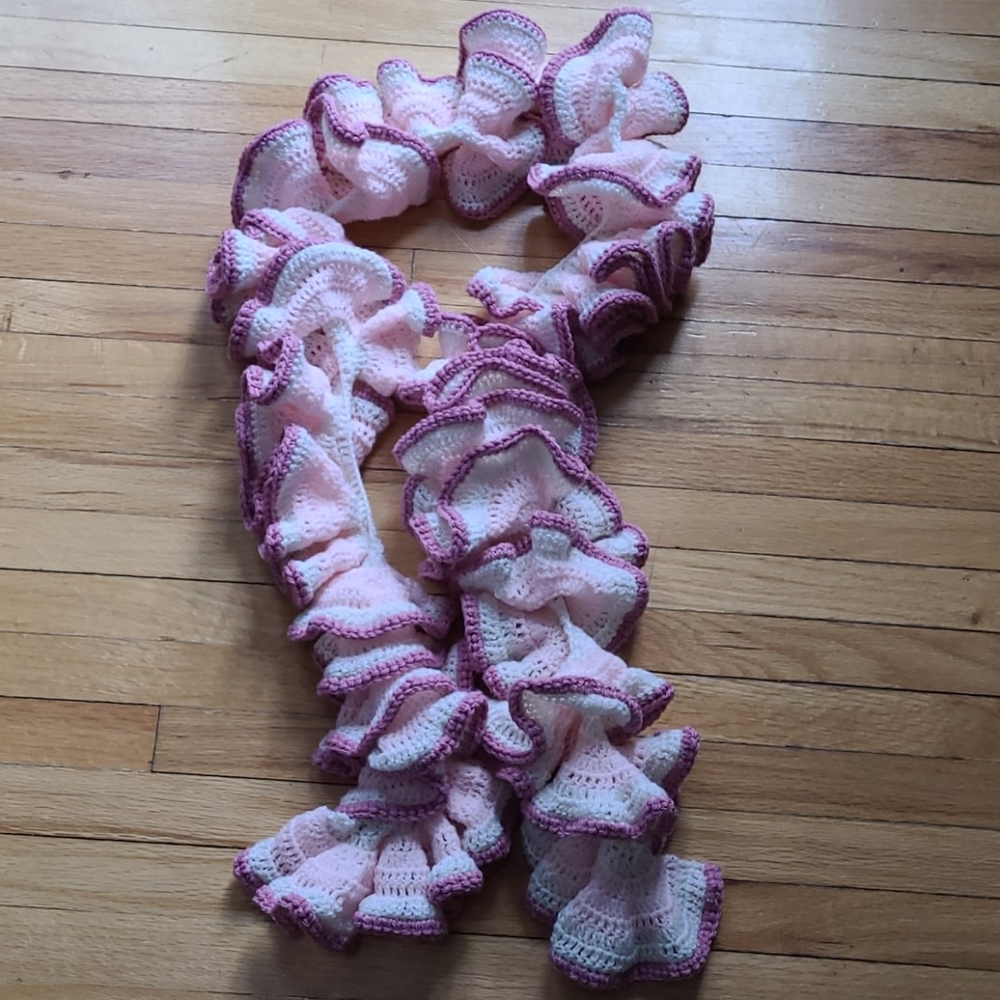 Vintage ruffle scarf